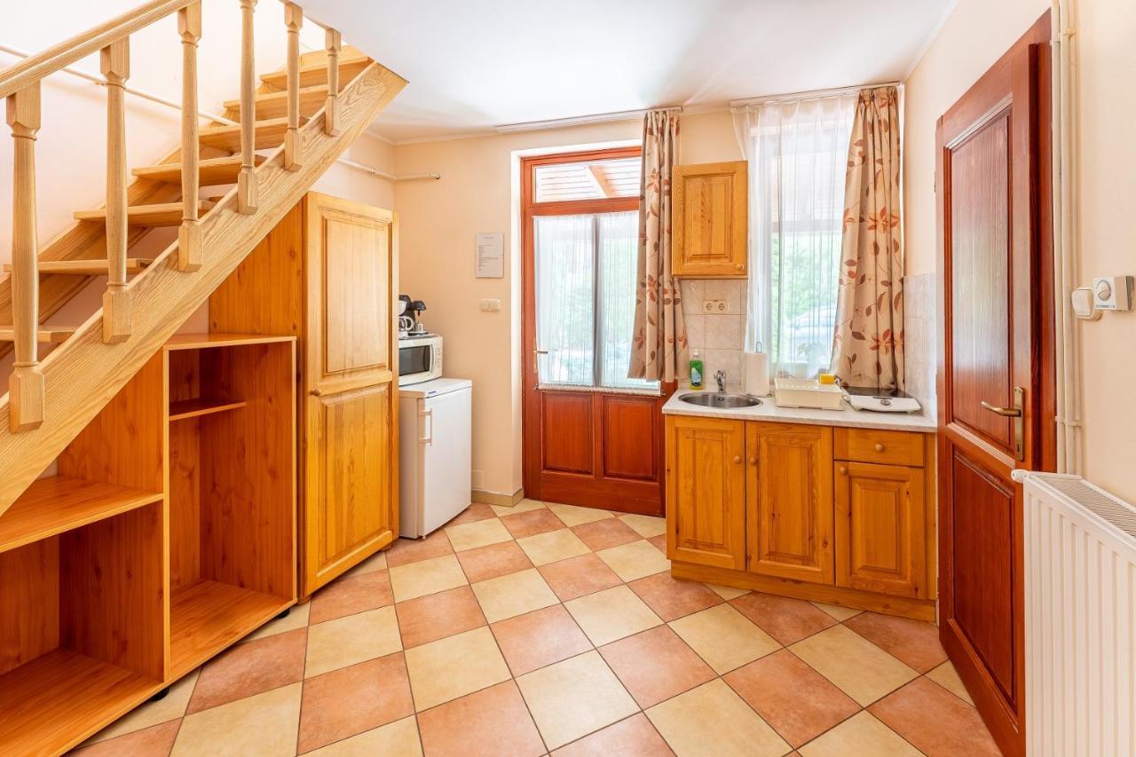 Varazsko Apartman 久洛 外观 照片
